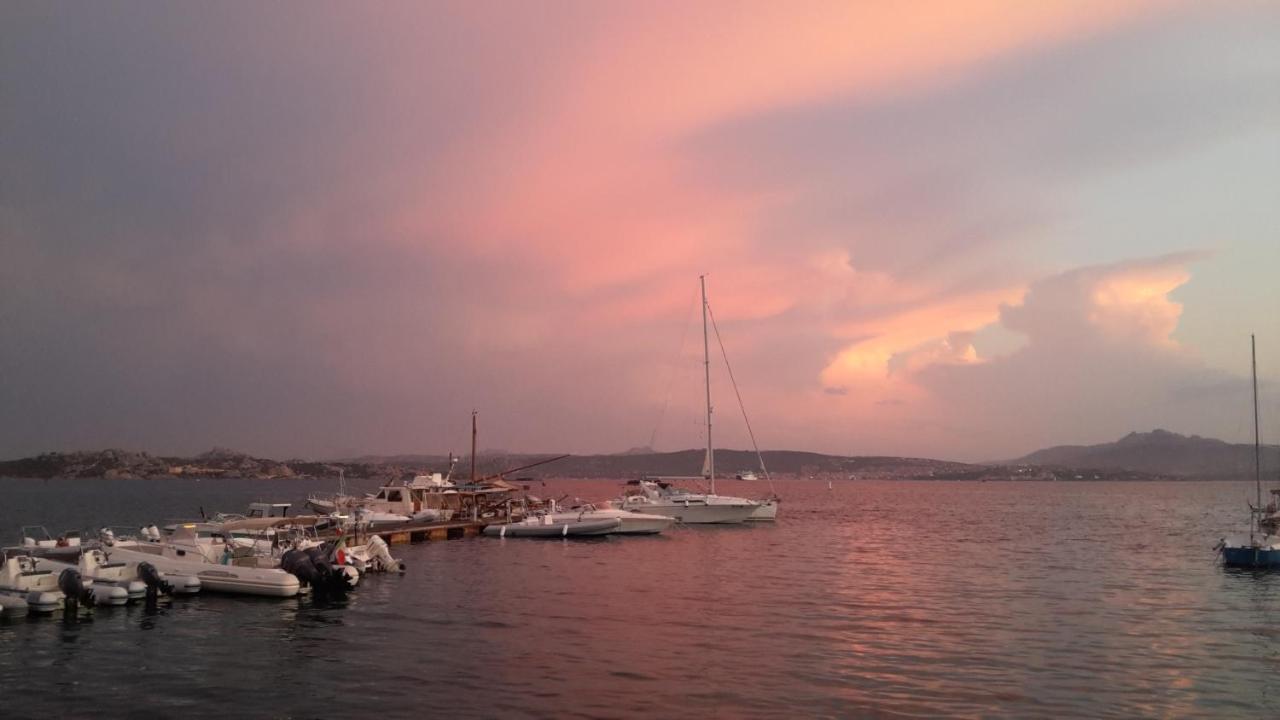 Sweet Home La Maddalena La Maddalena  Bagian luar foto